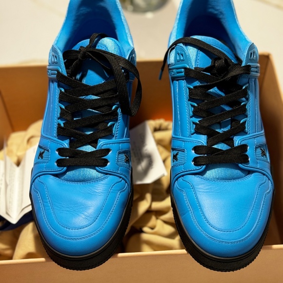 LV trainer sneaker - Picture 5 of 5